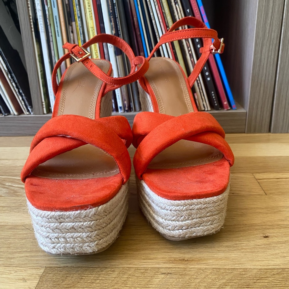 Women's coral Platform Sandals